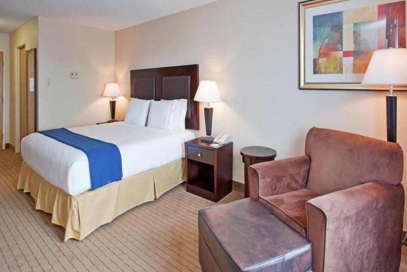 Holiday Inn Express Hotel & Suites Swift Current By Ihg Pokój zdjęcie
