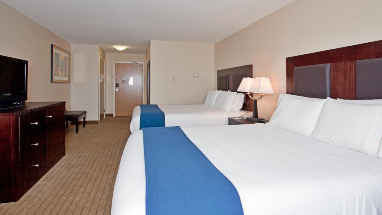Holiday Inn Express Hotel & Suites Swift Current By Ihg Zewnętrze zdjęcie
