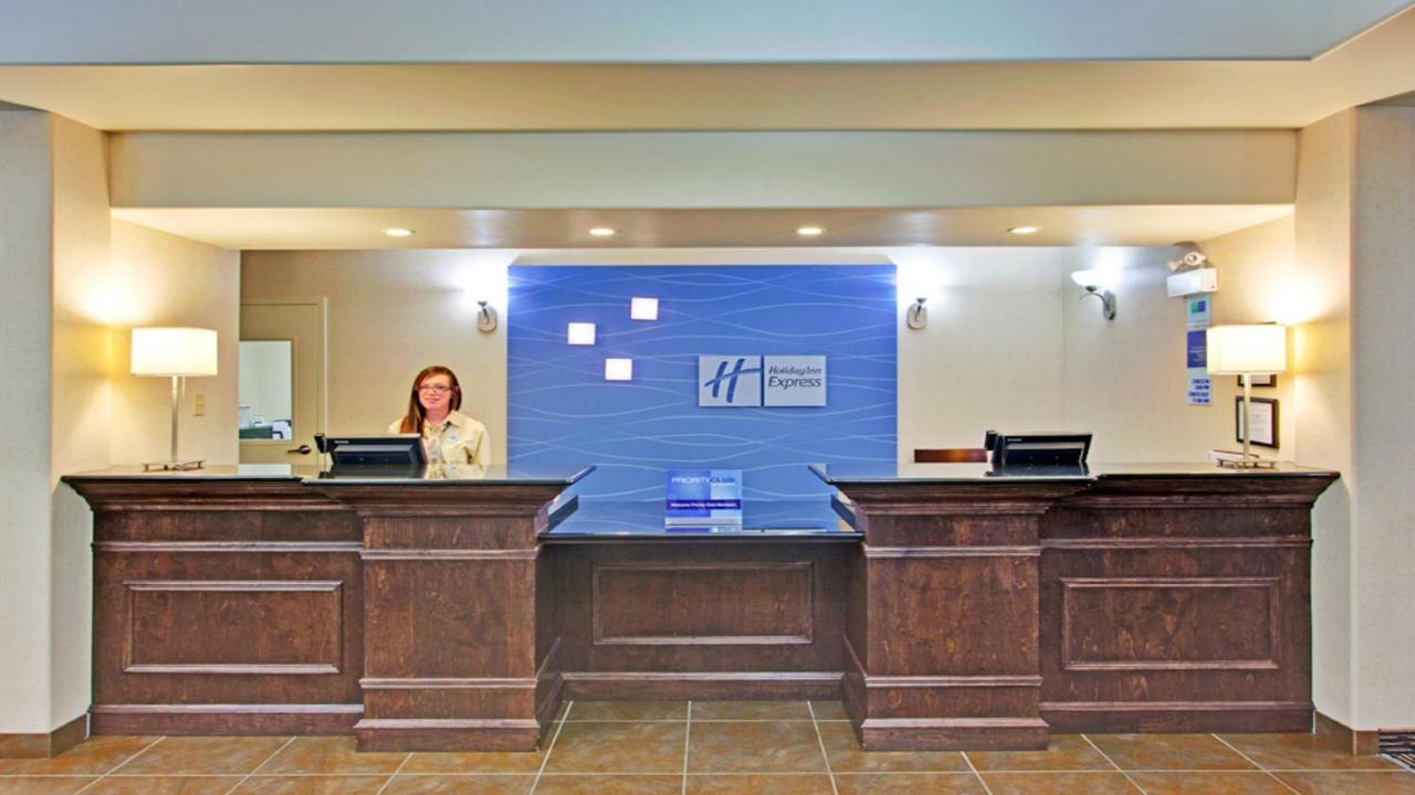 Holiday Inn Express Hotel & Suites Swift Current By Ihg Zewnętrze zdjęcie